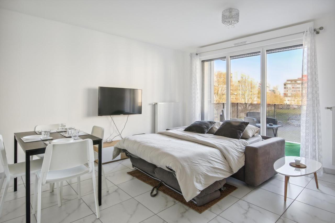 Chic Apart With Balcony Near Paris Apartment Ivry-sur-Seine Exterior foto