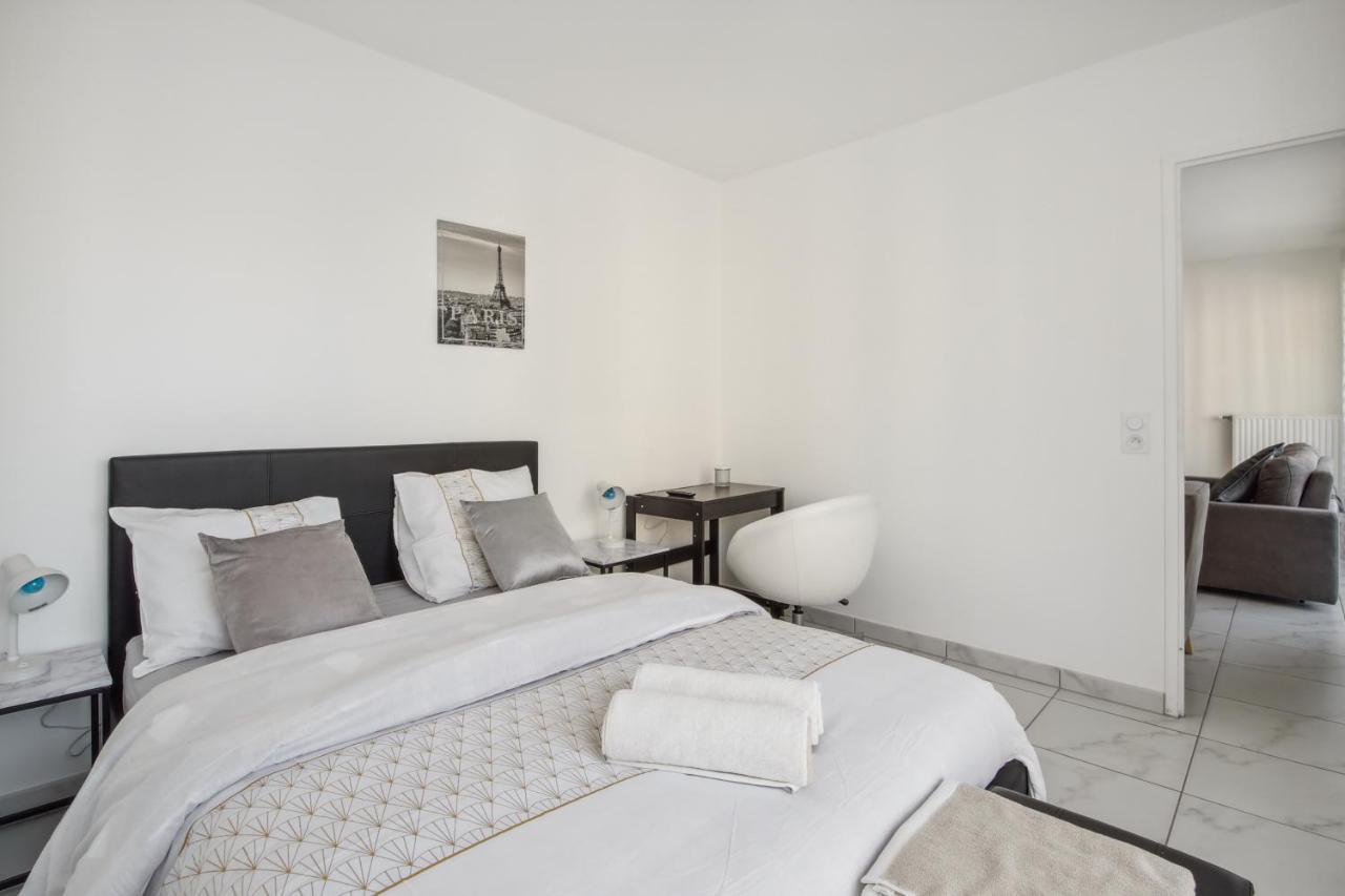 Chic Apart With Balcony Near Paris Apartment Ivry-sur-Seine Exterior foto
